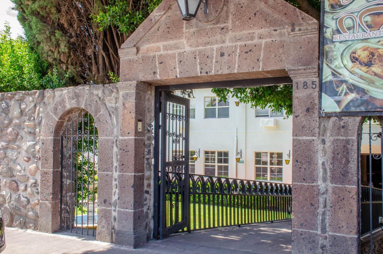 Hotel O Puente San Juan del Río Eksteriør billede
