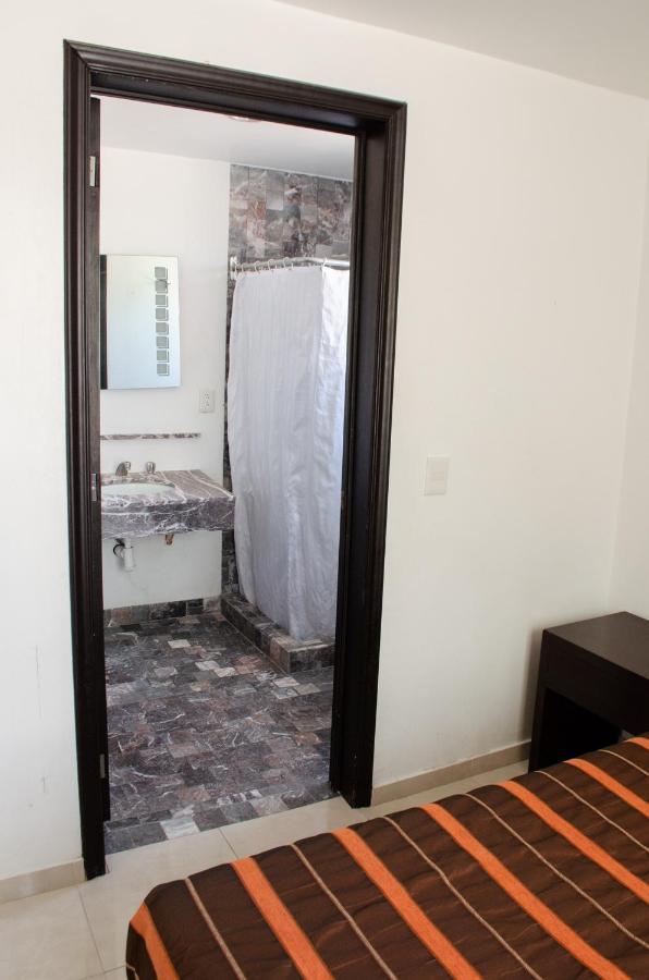 Hotel O Puente San Juan del Río Eksteriør billede