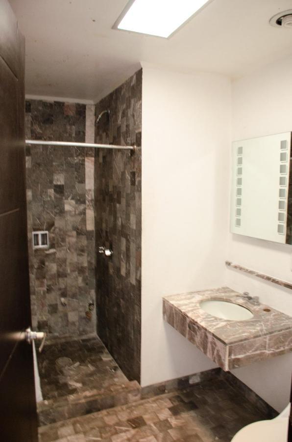 Hotel O Puente San Juan del Río Eksteriør billede