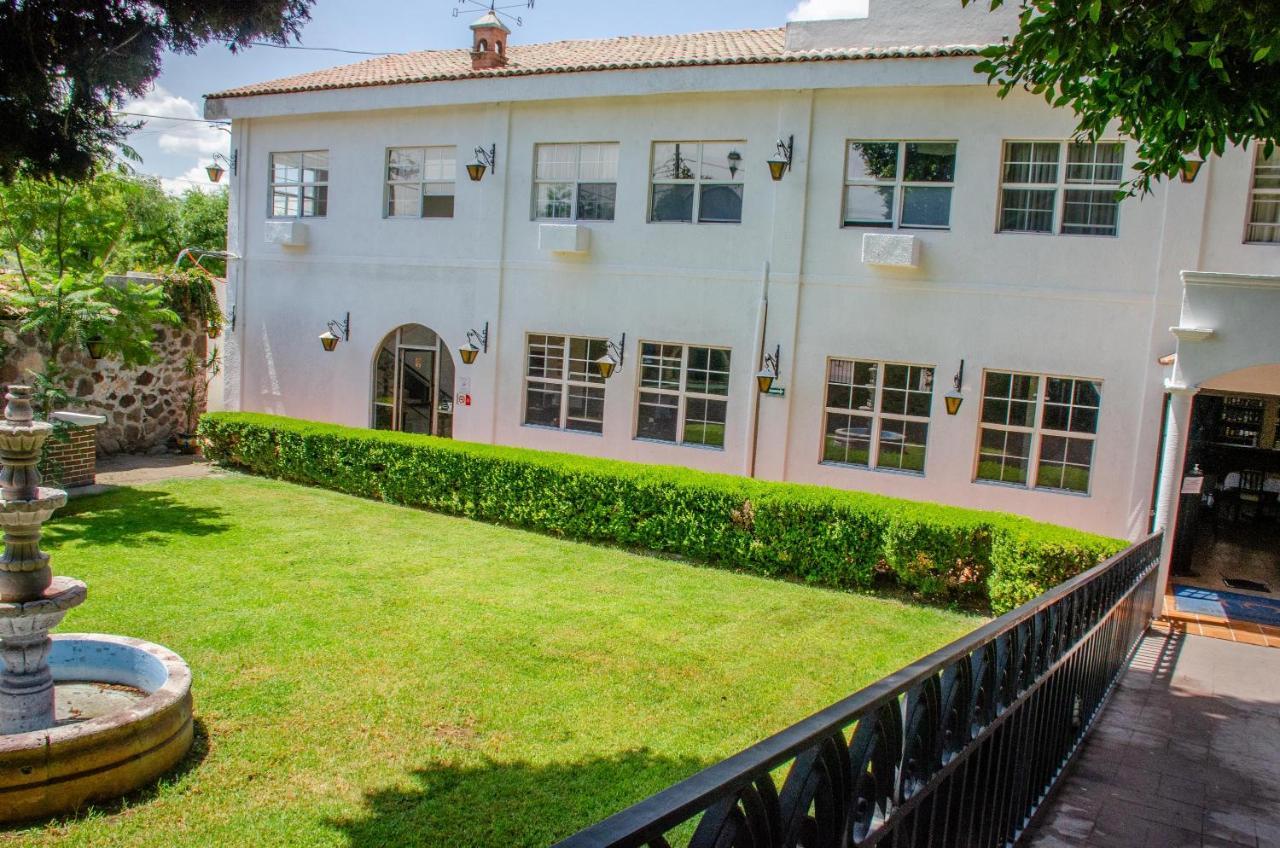 Hotel O Puente San Juan del Río Eksteriør billede