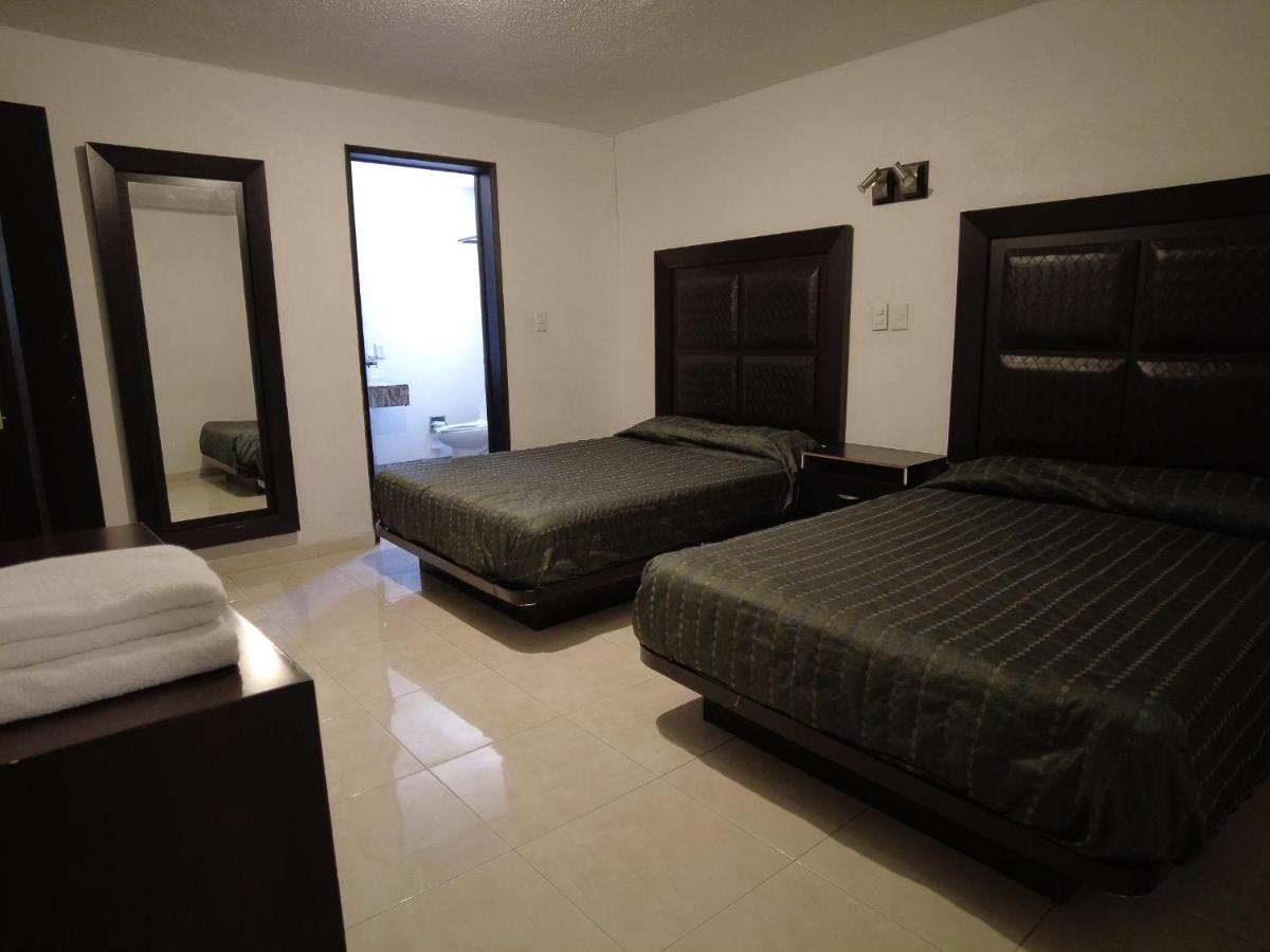 Hotel O Puente San Juan del Río Eksteriør billede