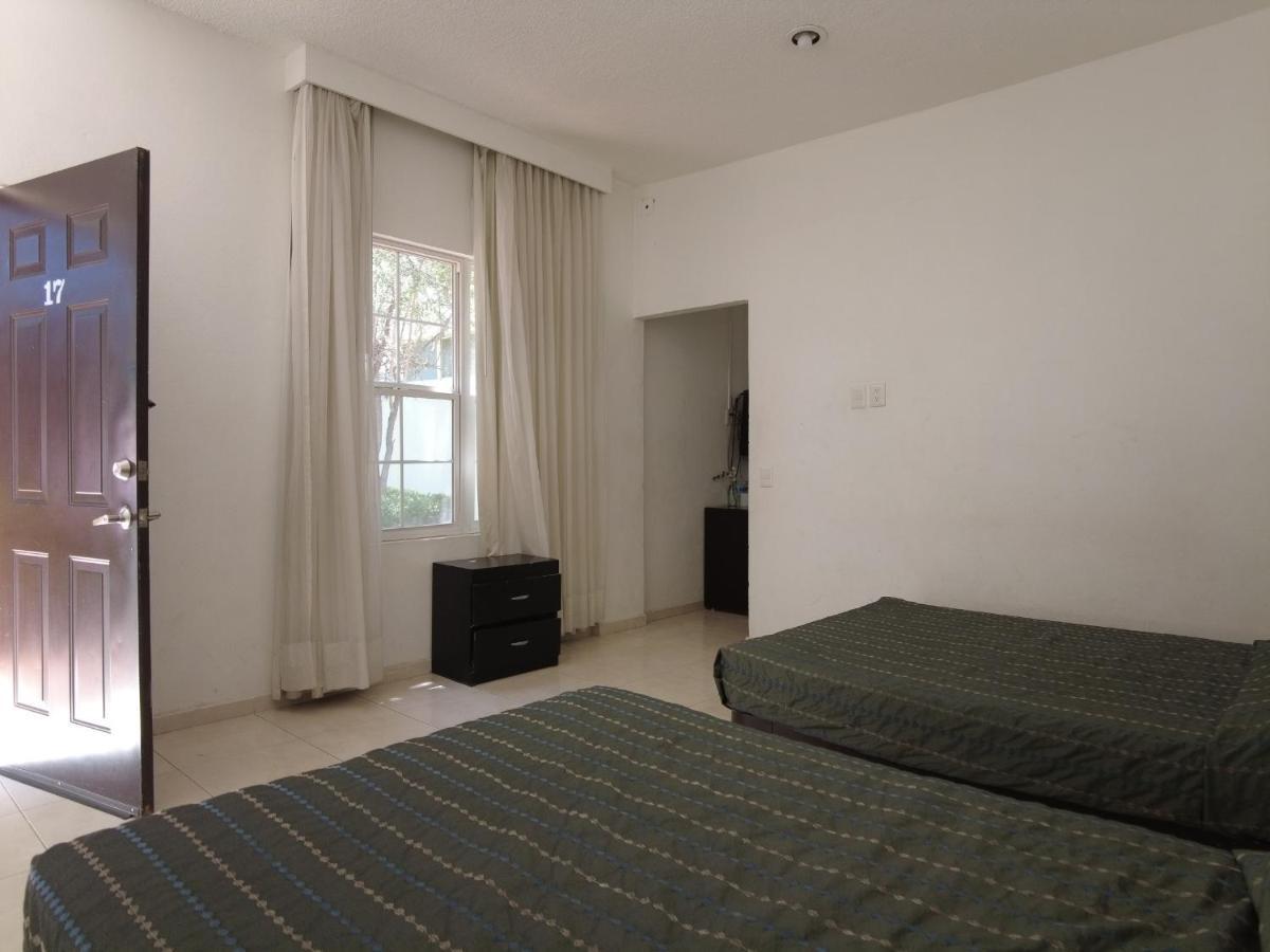 Hotel O Puente San Juan del Río Eksteriør billede