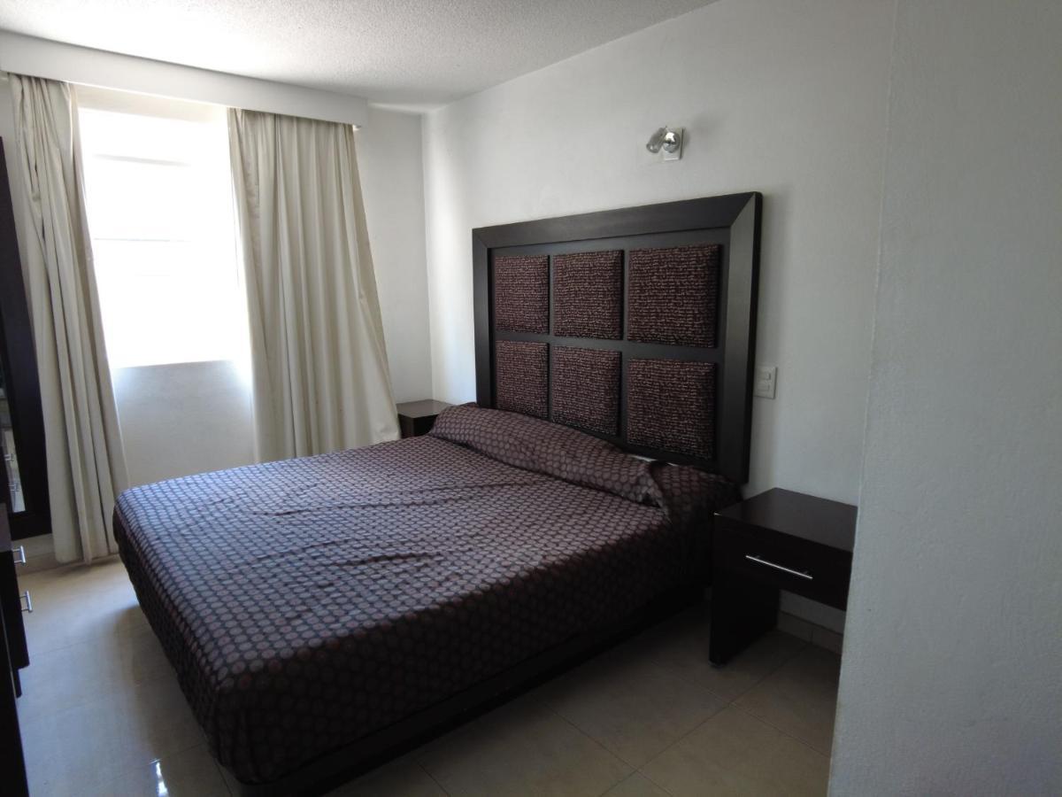 Hotel O Puente San Juan del Río Eksteriør billede