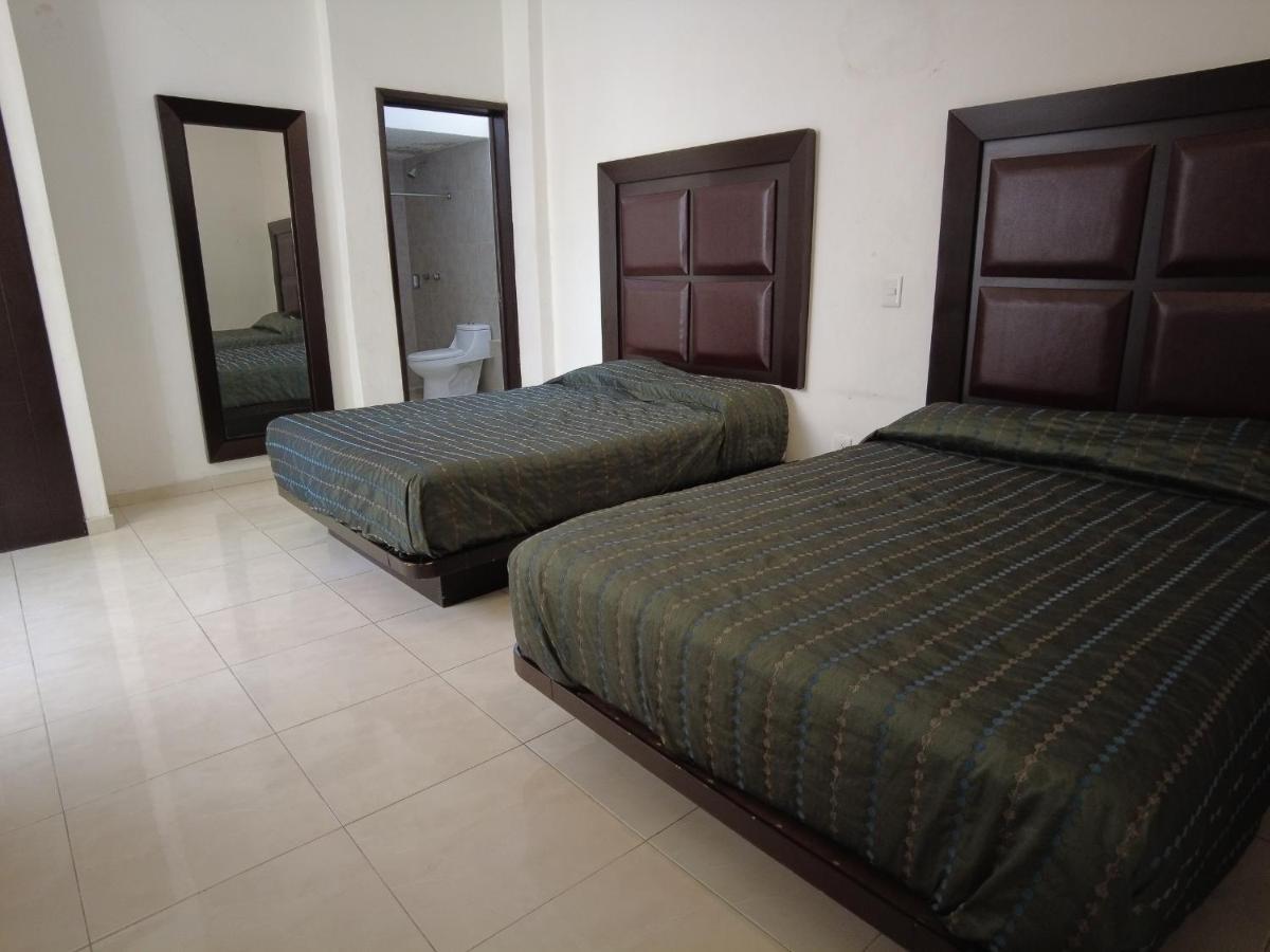 Hotel O Puente San Juan del Río Eksteriør billede