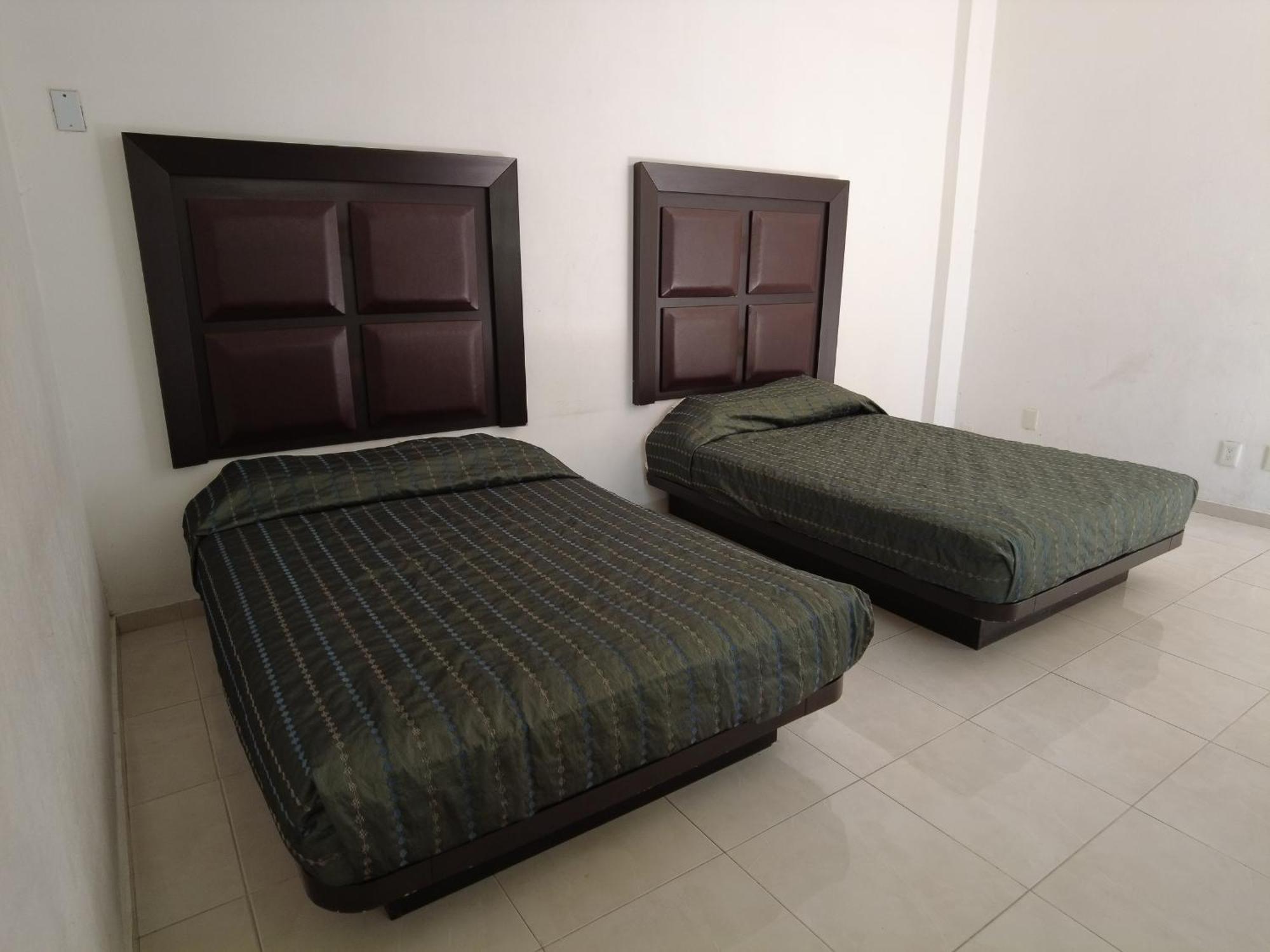 Hotel O Puente San Juan del Río Eksteriør billede