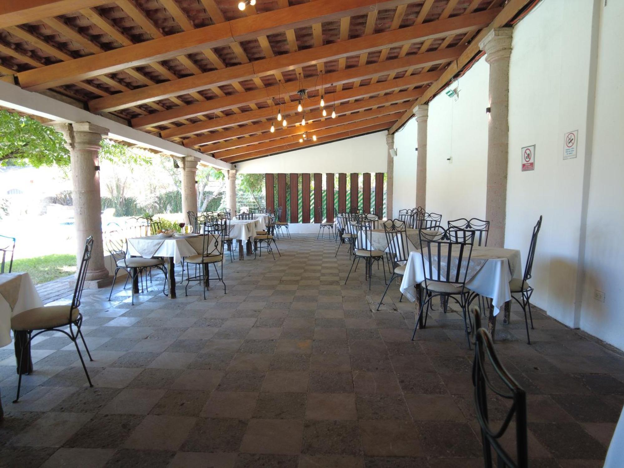 Hotel O Puente San Juan del Río Eksteriør billede