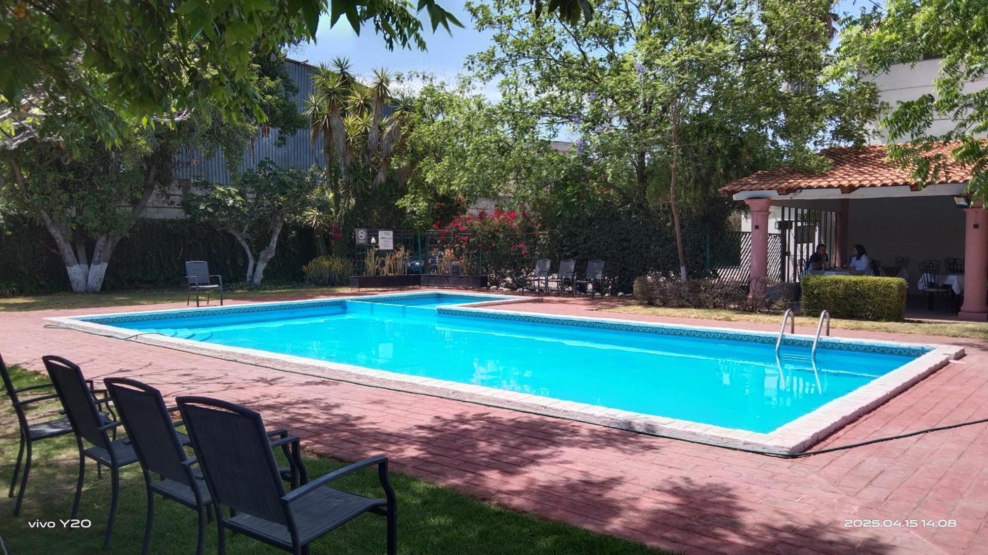 Hotel O Puente San Juan del Río Eksteriør billede